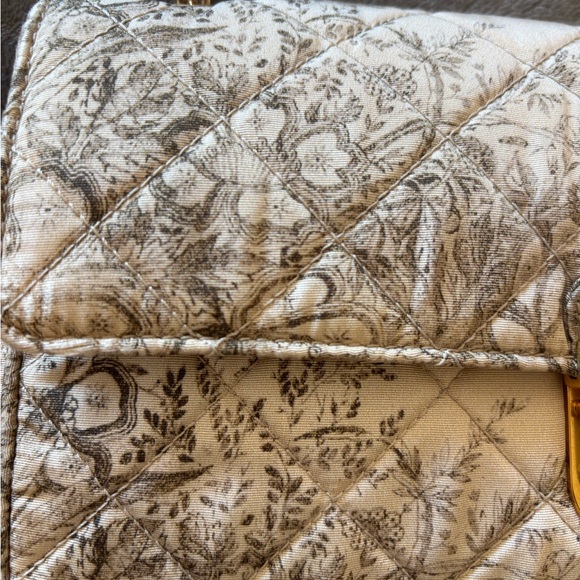 Prada Quilted Floral Shoulder Bag in Cream with Gold Hardware - Picture 11 of 16